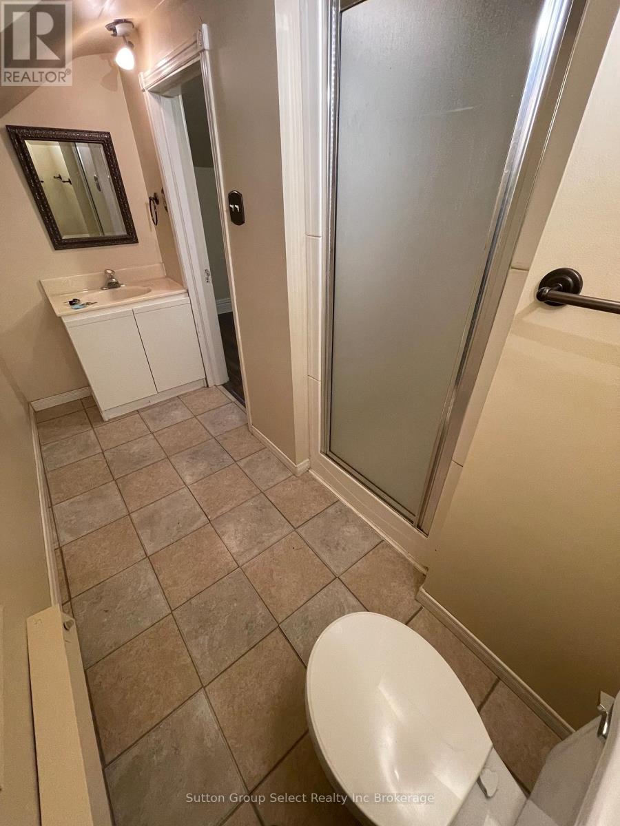 50 Perry Street, Woodstock (Woodstock - South), Ontario  N4S 3C3 - Photo 5 - X13137332