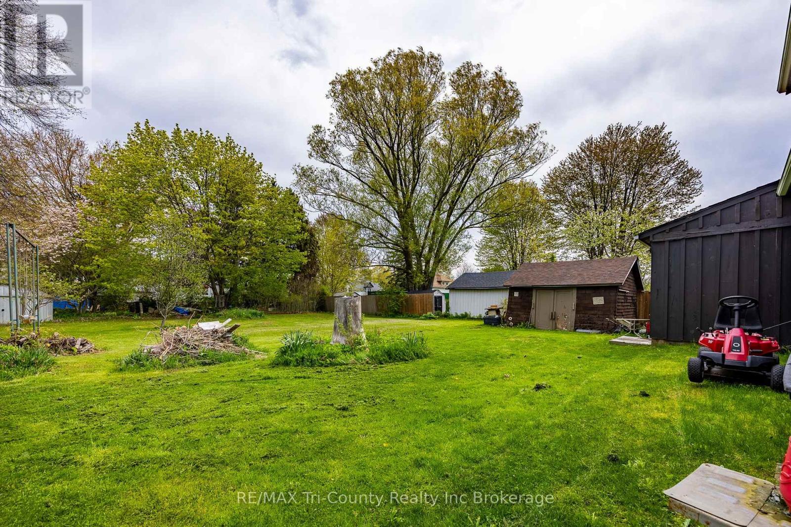 33 Wellington Street, Bayham (Port Burwell), Ontario  N0J 1T0 - Photo 27 - X13140958
