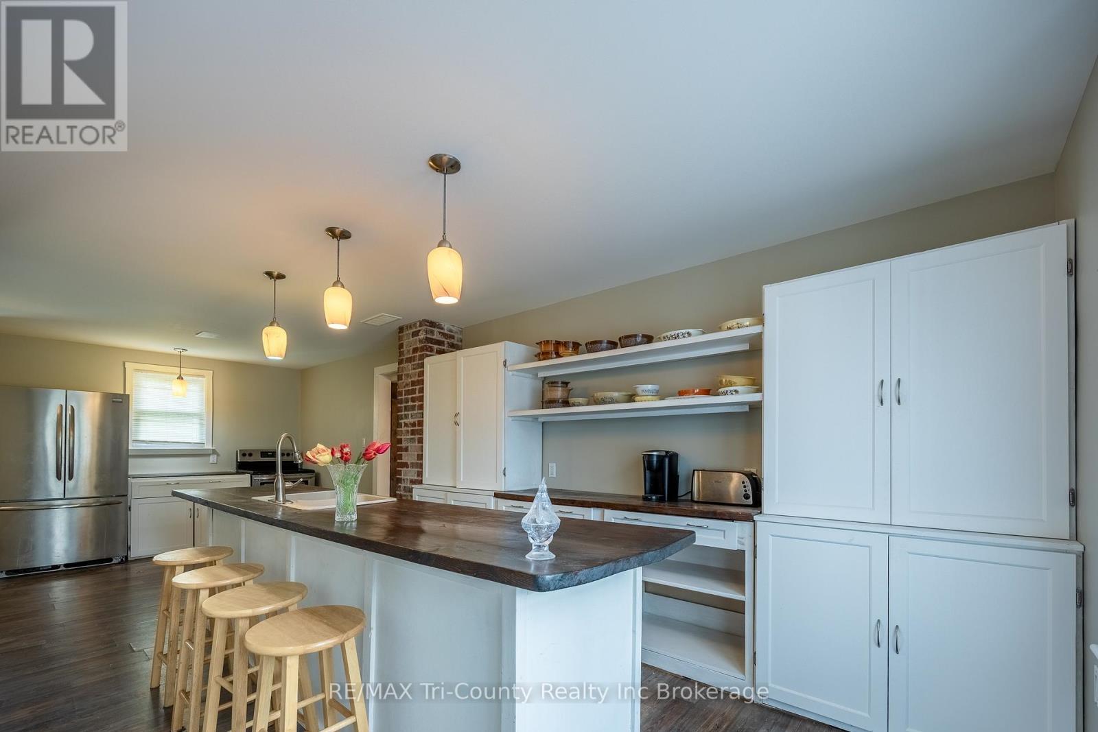33 Wellington Street, Bayham (Port Burwell), Ontario  N0J 1T0 - Photo 5 - X13140958