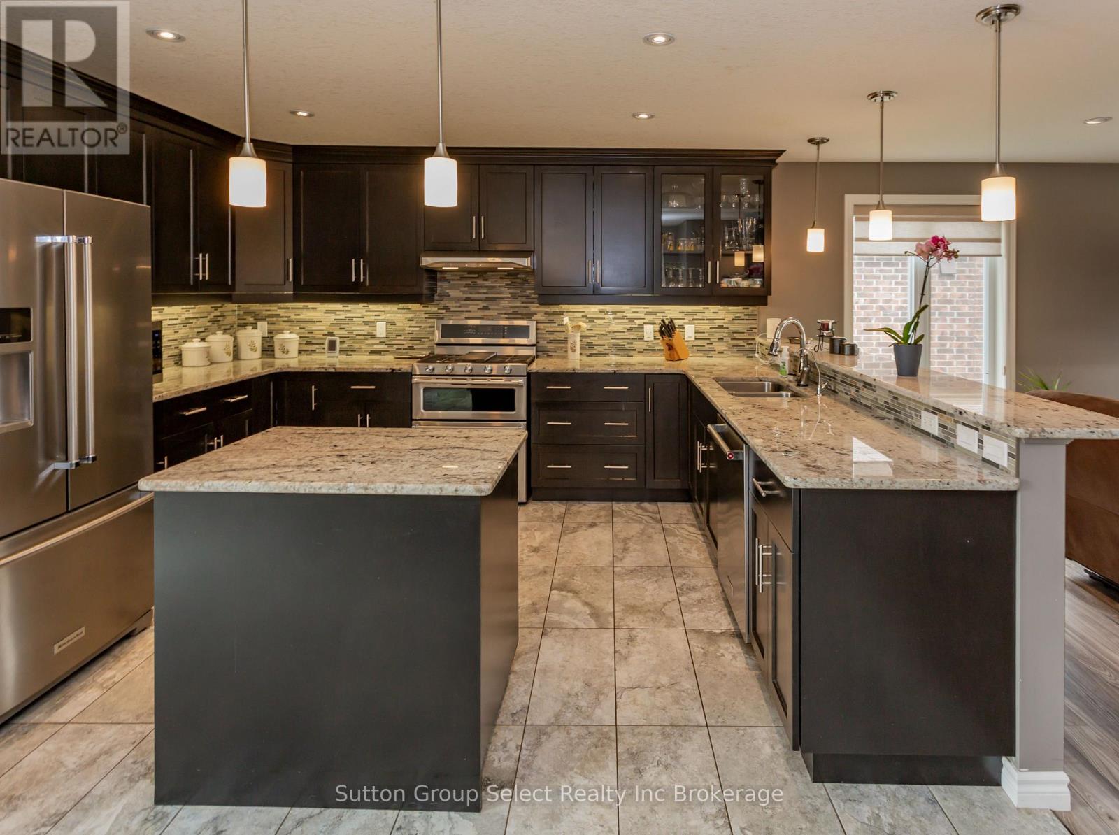 86 Walker Road, Ingersoll (Ingersoll - South), Ontario  N5C 0A6 - Photo 11 - X13141244