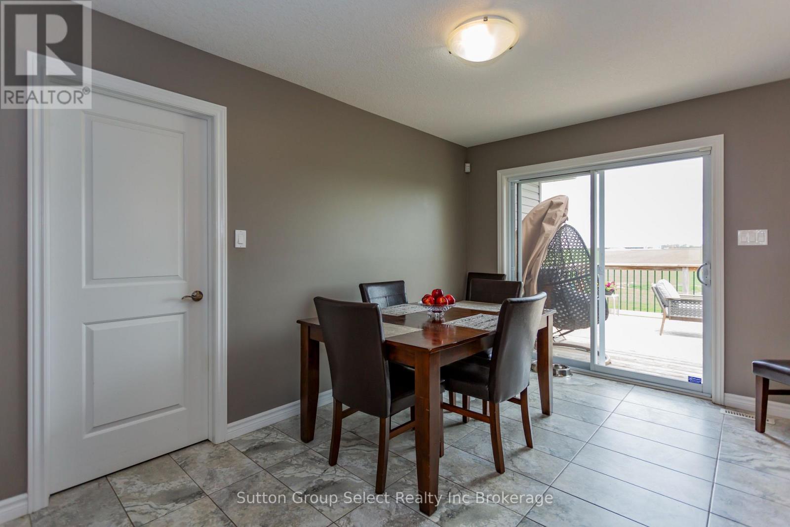 86 Walker Road, Ingersoll (Ingersoll - South), Ontario  N5C 0A6 - Photo 18 - X13141244