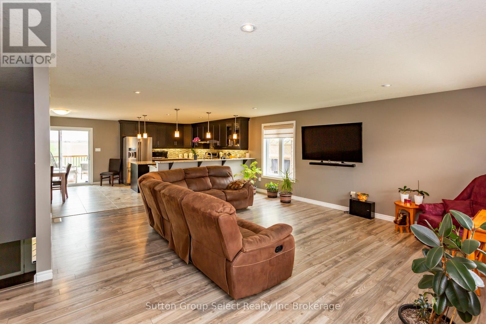 86 Walker Road, Ingersoll (Ingersoll - South), Ontario  N5C 0A6 - Photo 6 - X13141244