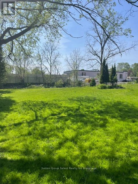 9 Waterloo Street, Woodstock (Woodstock - South), Ontario  N4S 2S9 - Photo 3 - X13141702