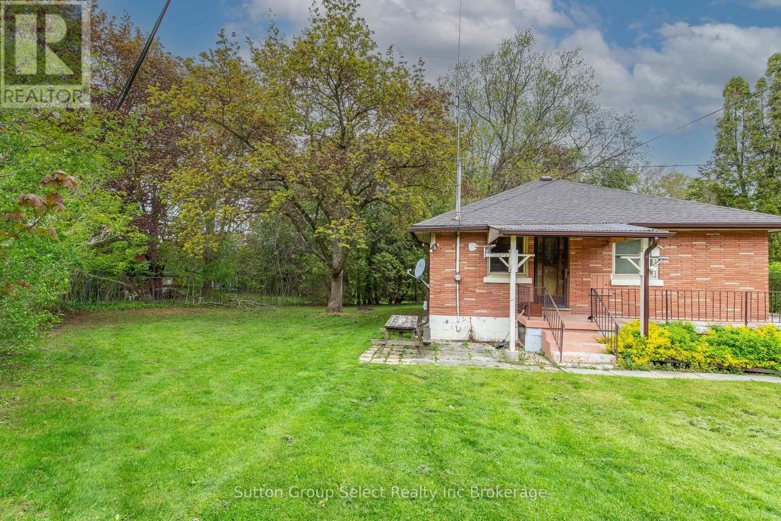 73 & 77 Maud Street, Ingersoll (Ingersoll - South), Ontario  N5C 1E7 - Photo 4 - X13144512