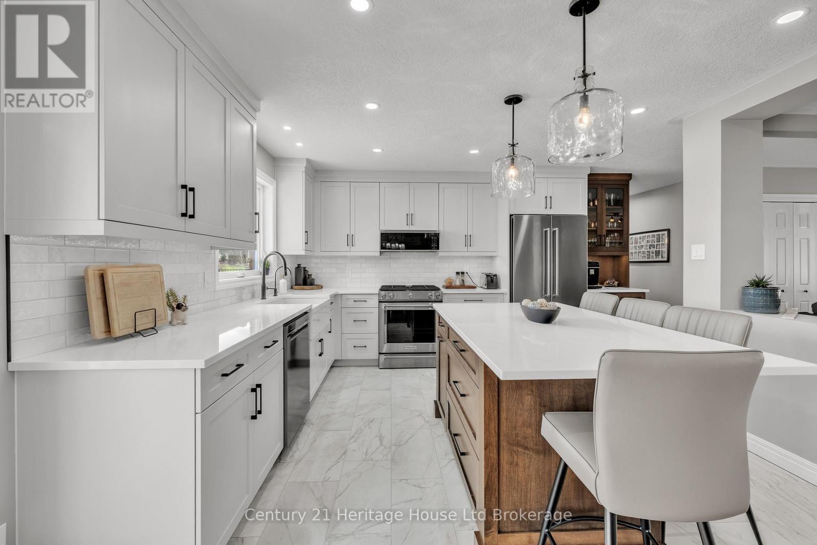 116 Baird Street, Blandford-Blenheim (Bright), Ontario  N0J 1B0 - Photo 6 - X13144816
