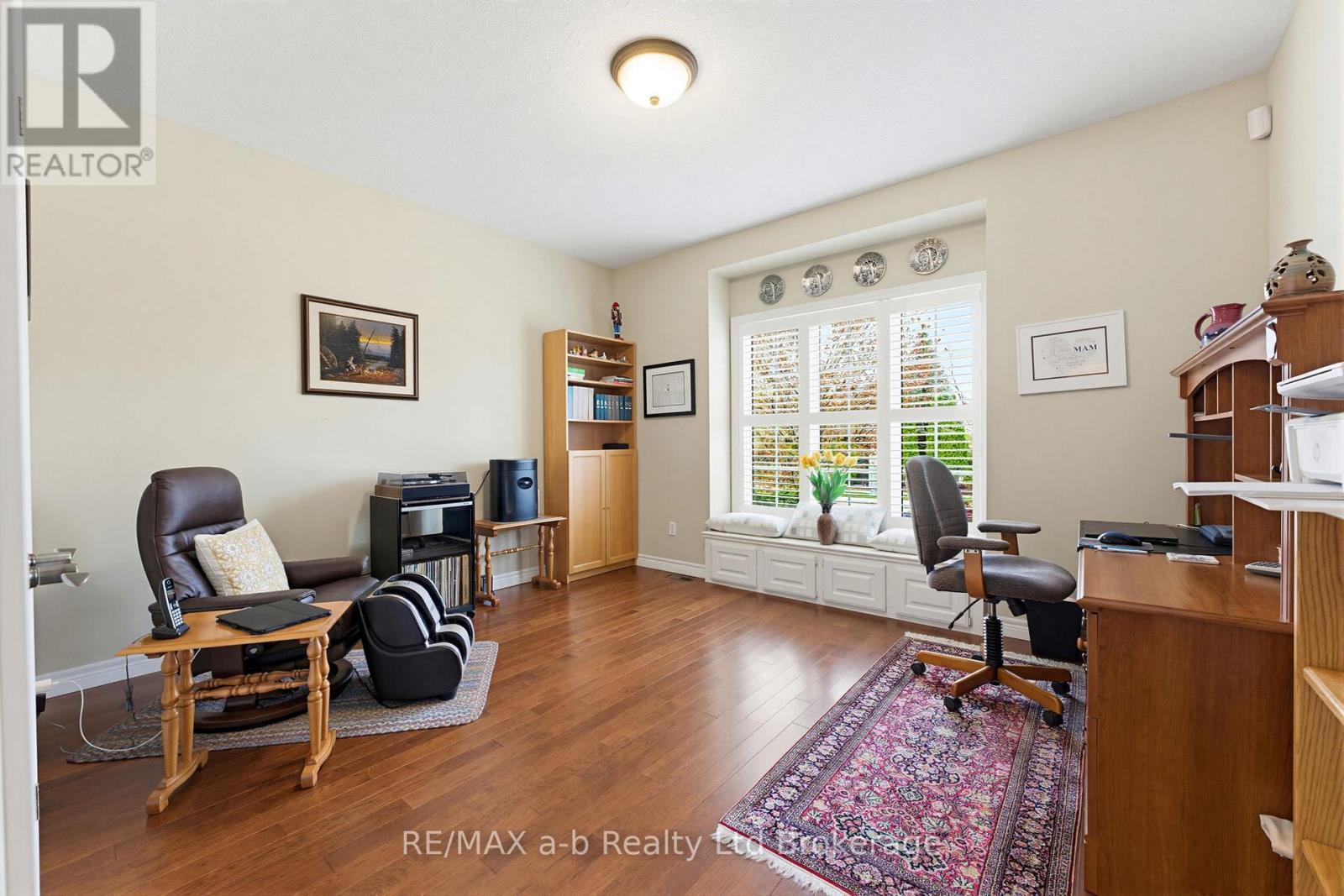 911 Ridgewood Drive, Woodstock (Woodstock - North), Ontario  N4T 0B8 - Photo 15 - X13144818