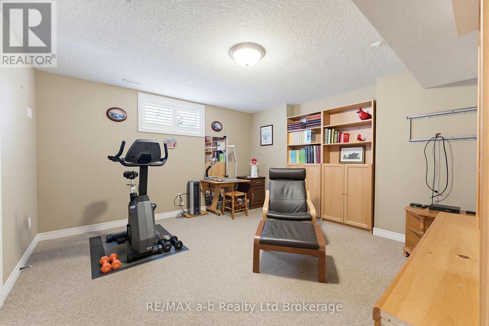 911 Ridgewood Drive, Woodstock (Woodstock - North), Ontario  N4T 0B8 - Photo 22 - X13144818