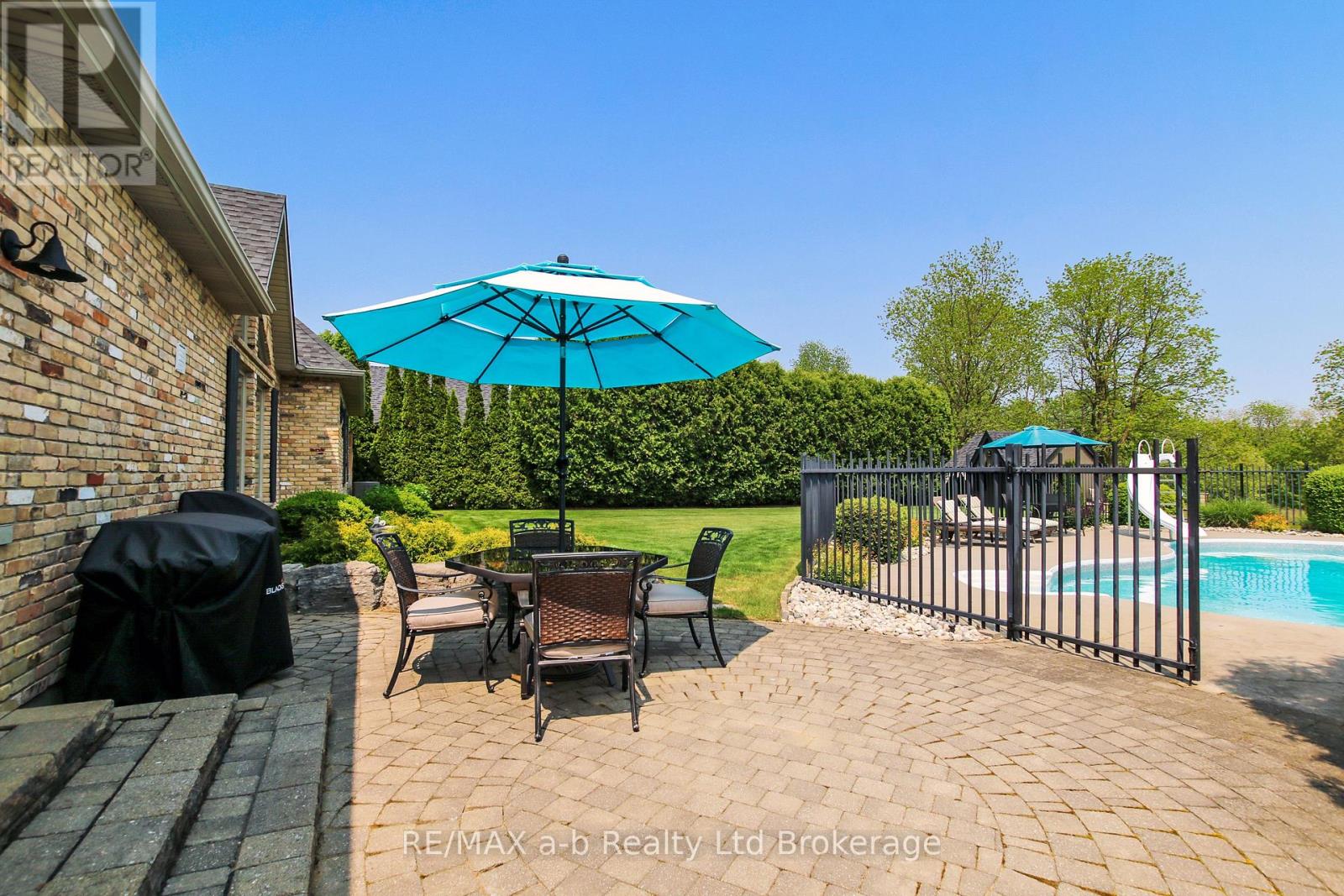 7 Otterview Drive, Norwich (Otterville), Ontario  N0J 1R0 - Photo 5 - X13146052