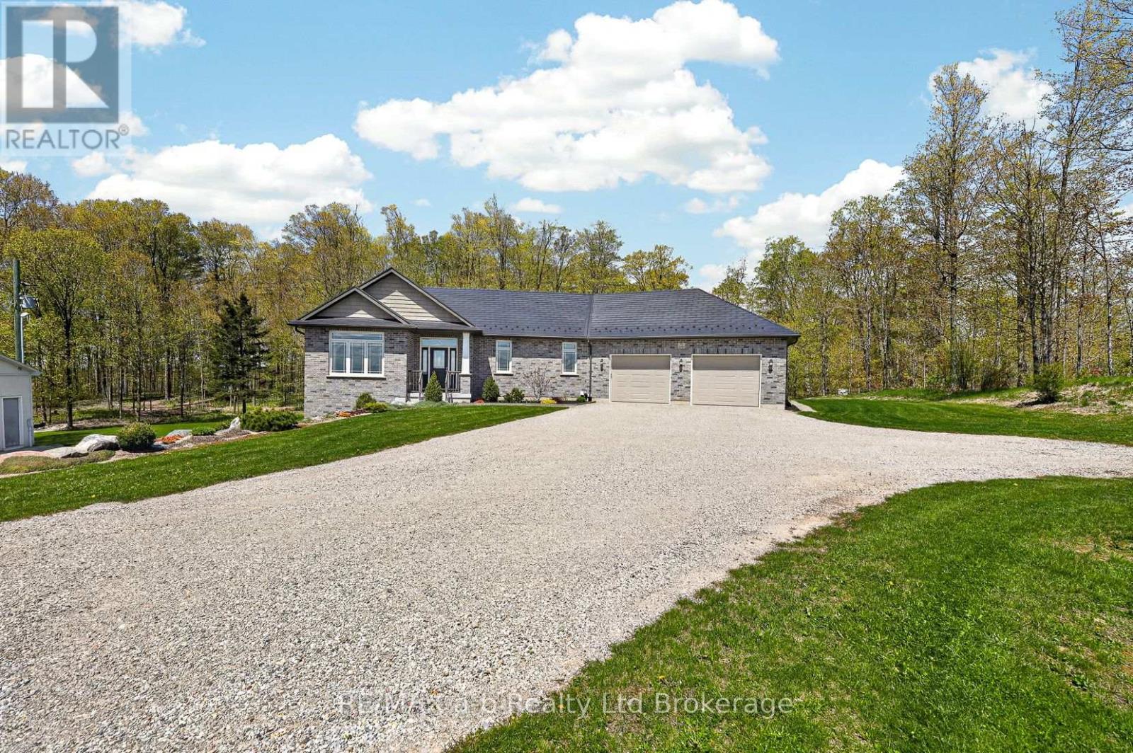 1840 Manser Road, Wellesley, Ontario  N0B 2T0 - Photo 2 - X13146176