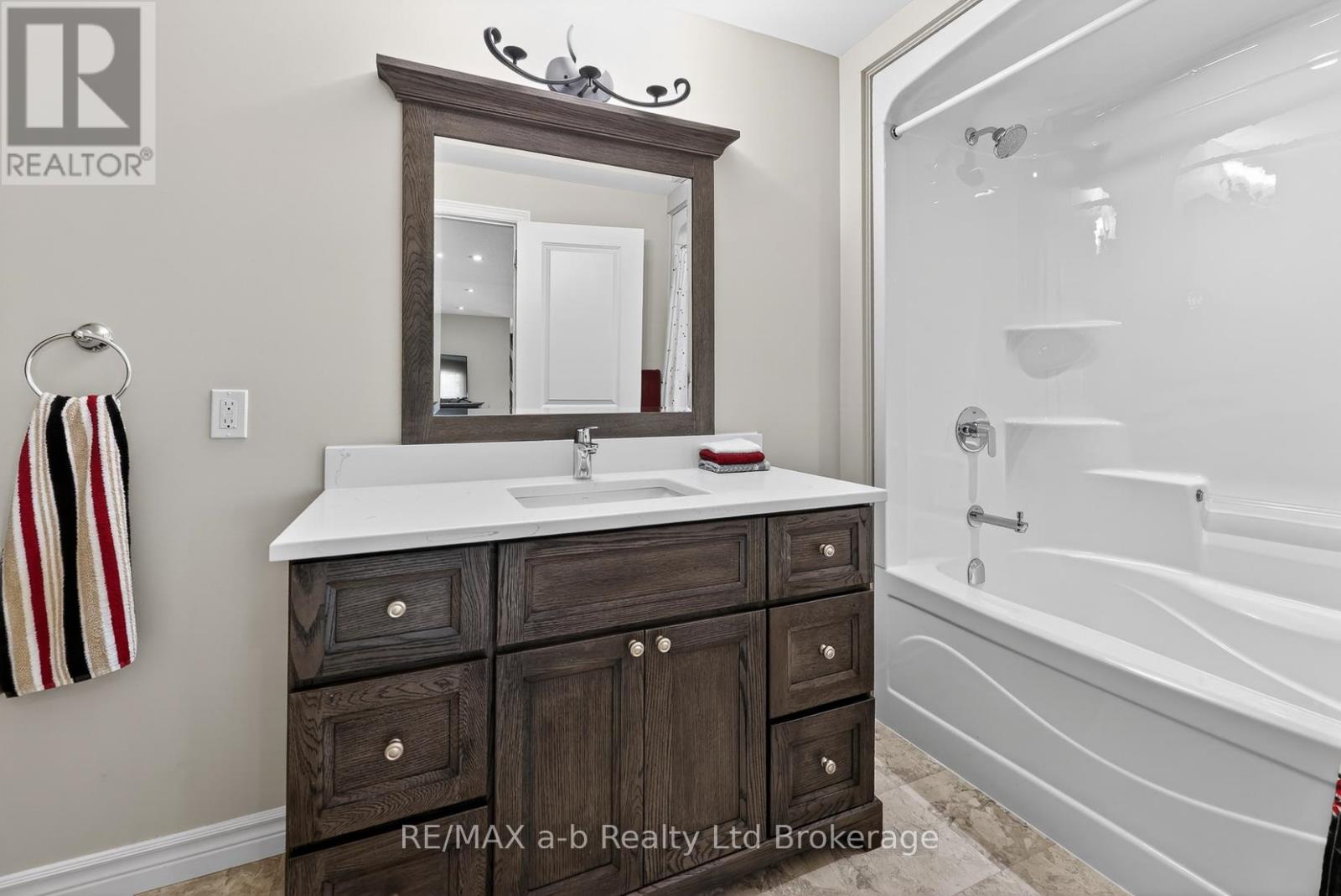 1840 Manser Road, Wellesley, Ontario  N0B 2T0 - Photo 33 - X13146176