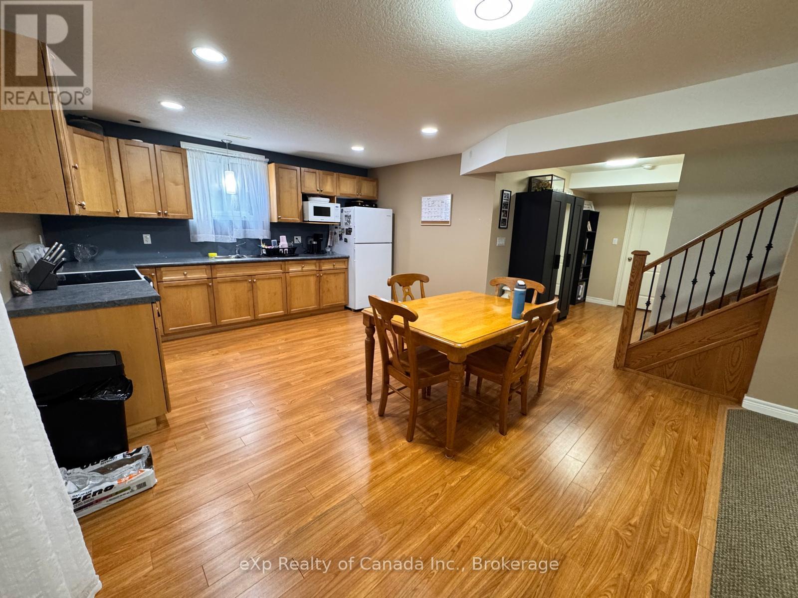 2 Owen Street, Ingersoll (Ingersoll - South), Ontario  N5C 4H3 - Photo 2 - X13146836