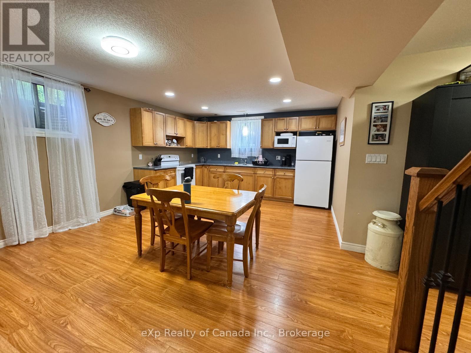2 Owen Street, Ingersoll (Ingersoll - South), Ontario  N5C 4H3 - Photo 3 - X13146836