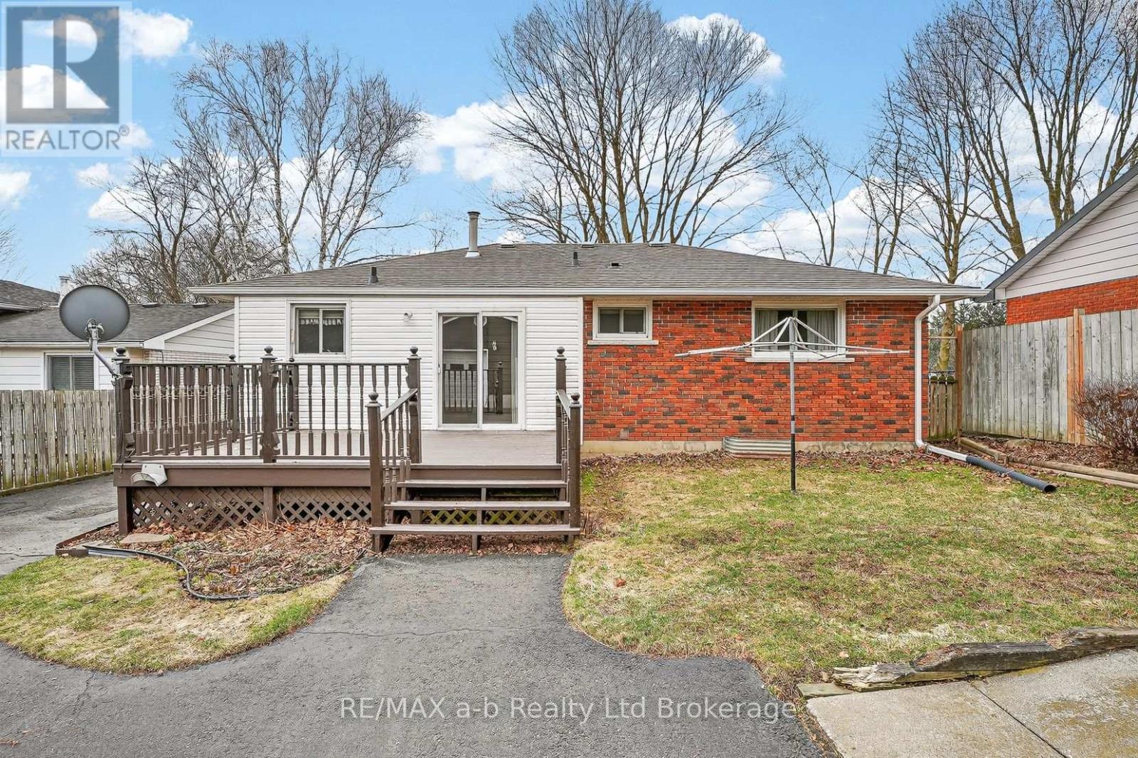 42 Princess Park Road, Ingersoll (Ingersoll - South), Ontario  N5C 1X8 - Photo 41 - X13147922