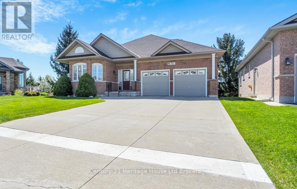 14 Green Gable Place, Woodstock (Woodstock - North), Ontario  N4T 1W6 - Photo 2 - X13152026