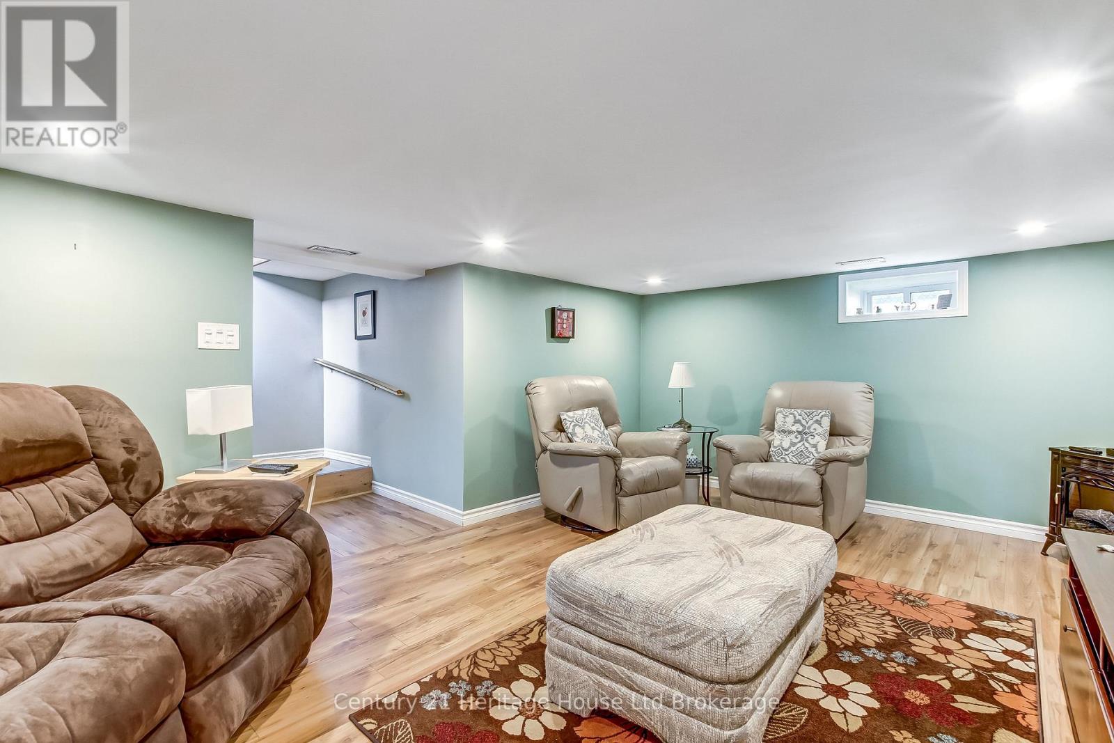 84 East Park Drive, Woodstock (Woodstock - South), Ontario  N4S 3N2 - Photo 17 - X13155858