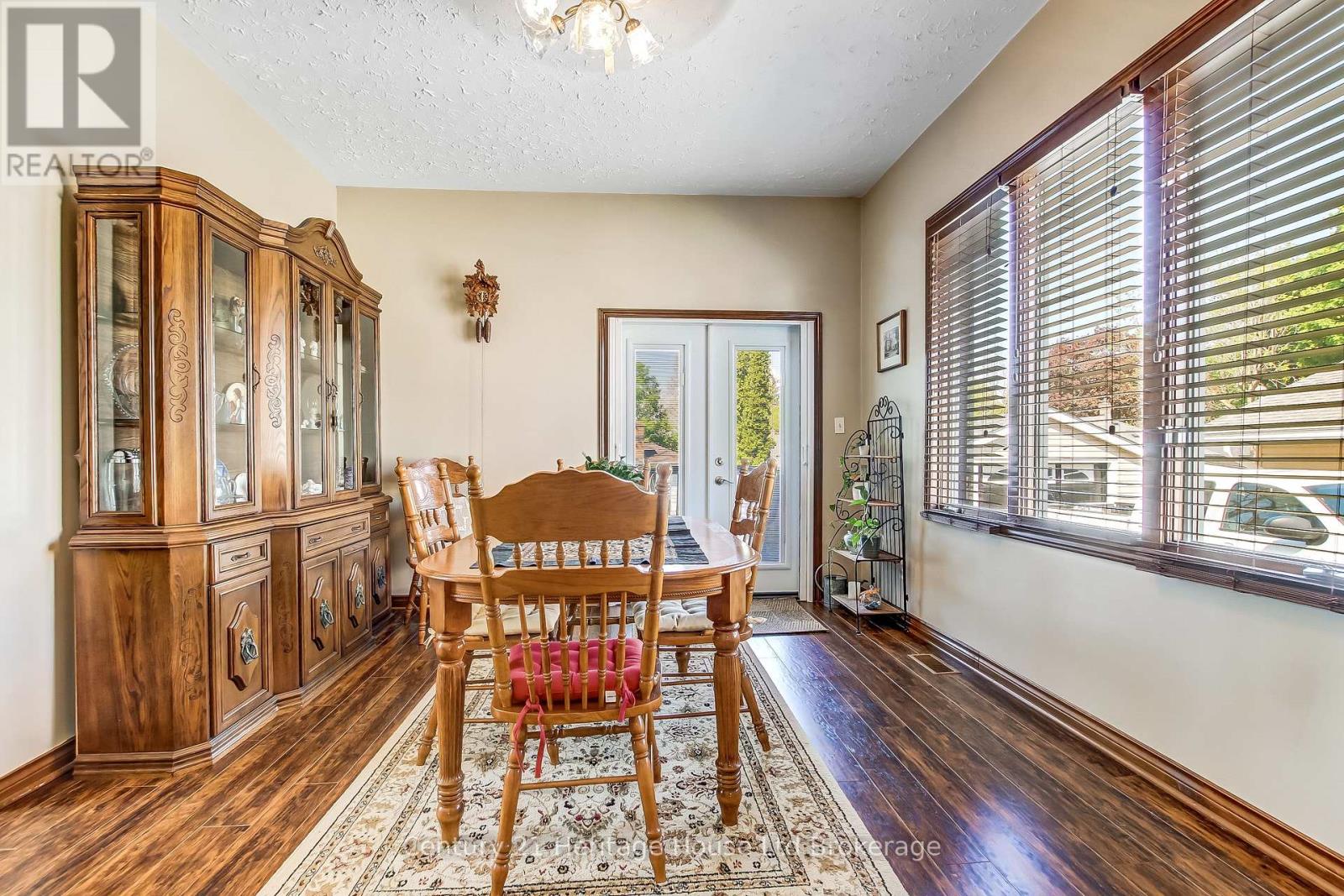 84 East Park Drive, Woodstock (Woodstock - South), Ontario  N4S 3N2 - Photo 5 - X13155858