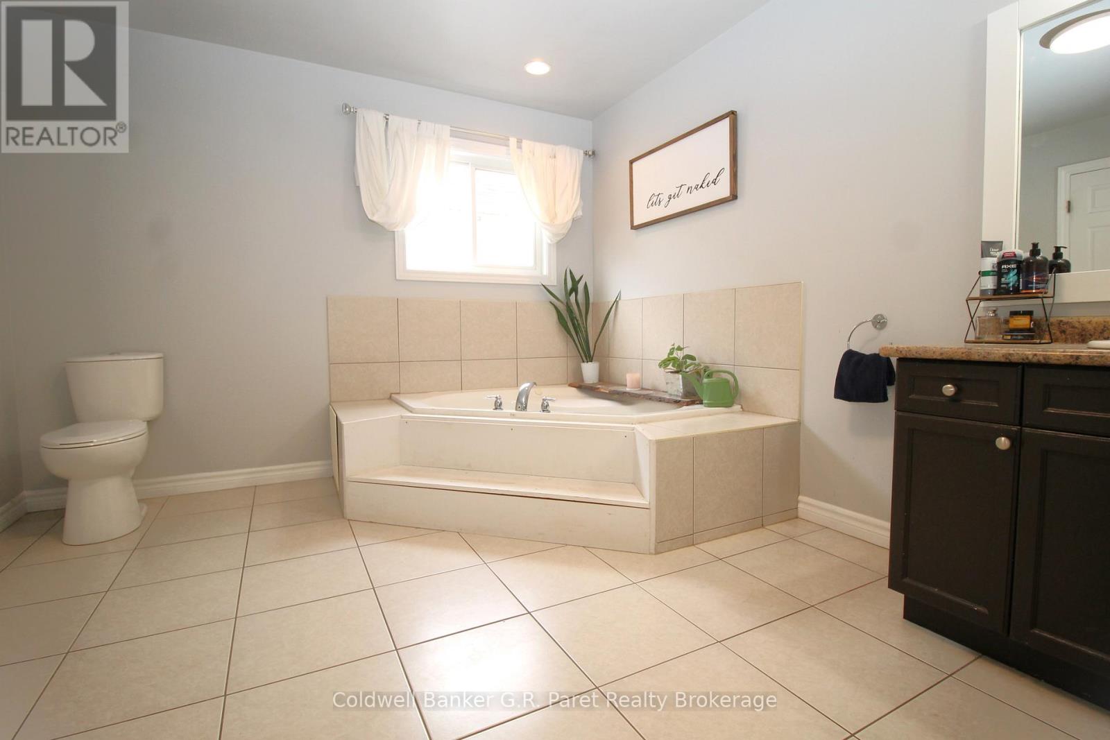 4 Langrell Avenue, Tillsonburg, Ontario  N4G 5X8 - Photo 29 - X13156928