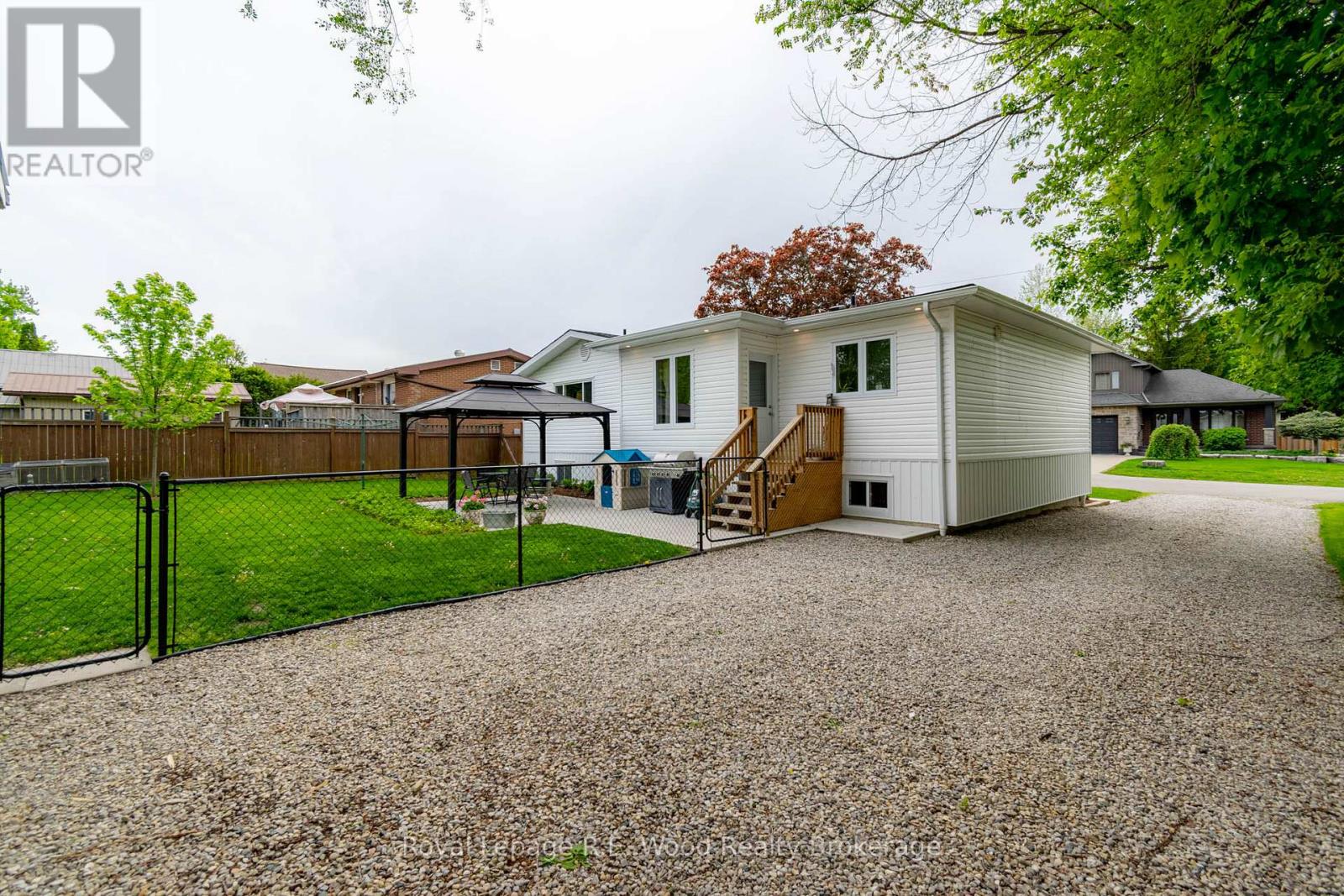 38 Victoria Street, Norwich (Norwich Town), Ontario  N0J 1P0 - Photo 2 - X13158488