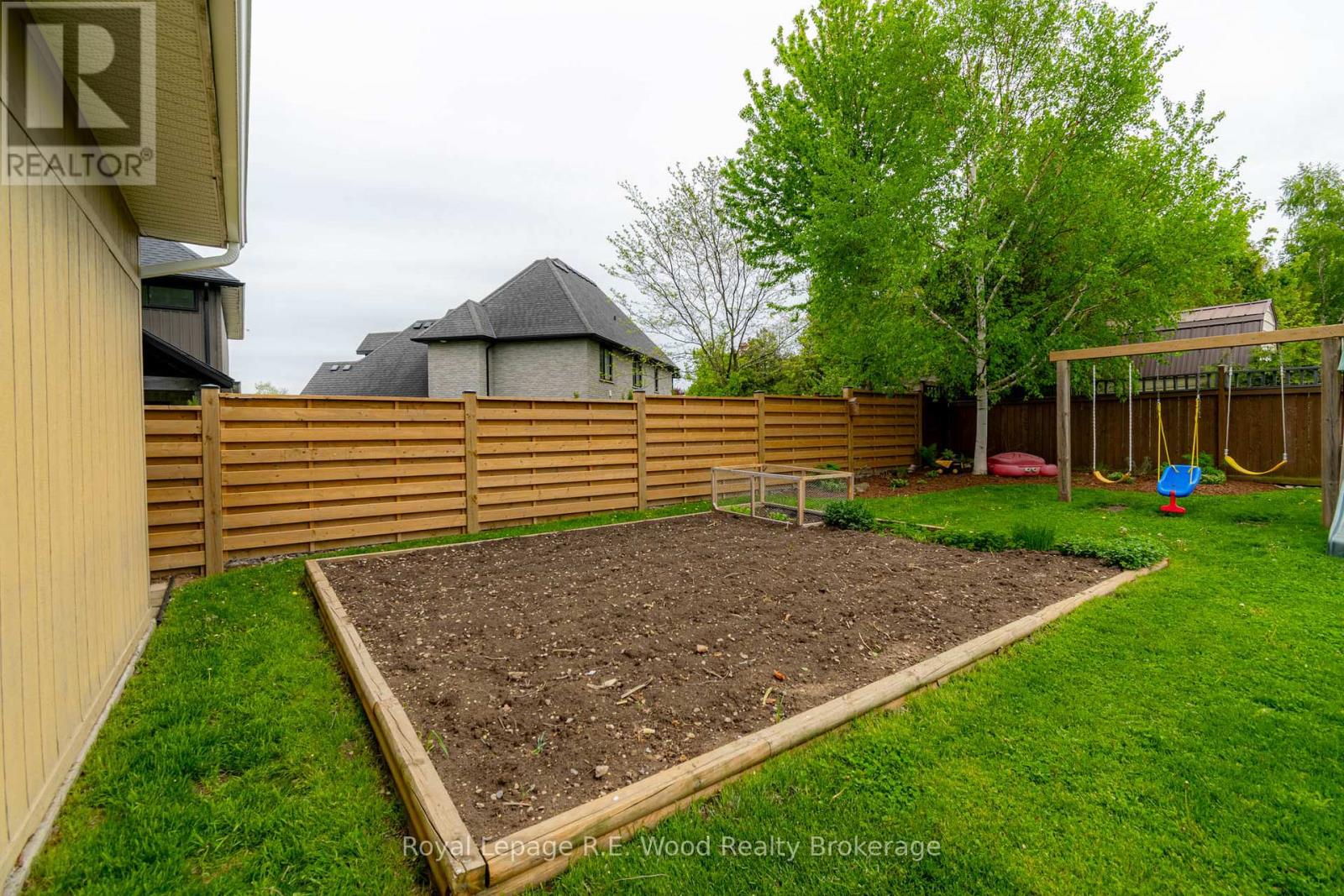 38 Victoria Street, Norwich (Norwich Town), Ontario  N0J 1P0 - Photo 32 - X13158488