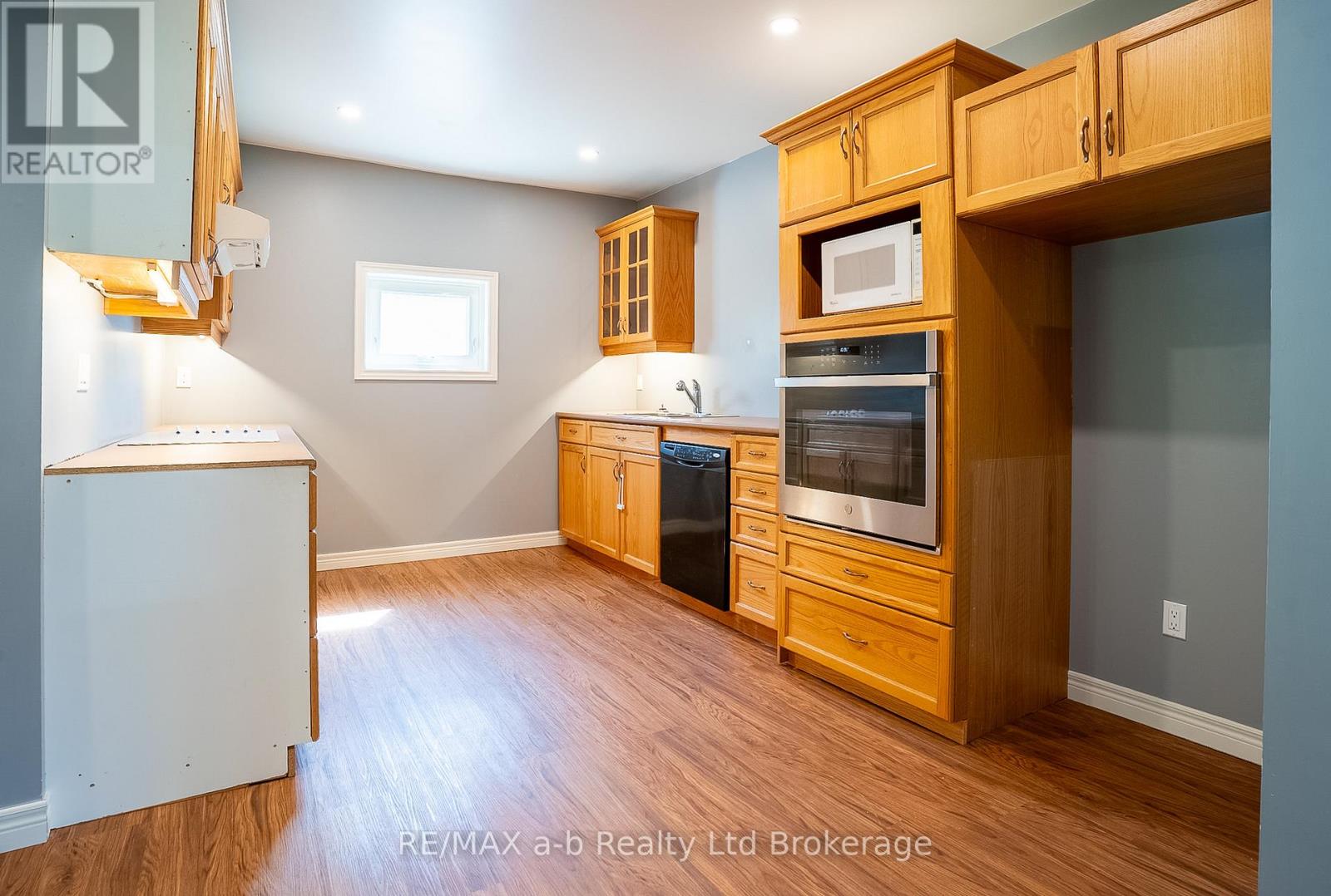 24 Carman Street, Norwich (Norwich Town), Ontario  N0J 1P0 - Photo 8 - X13161788