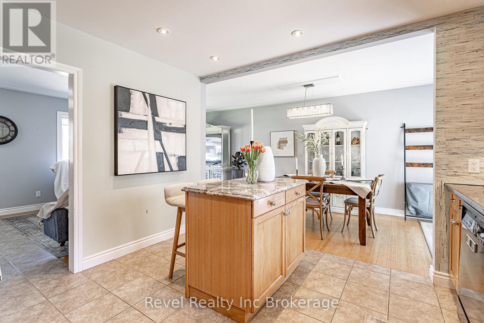 828 Warwick Street, Woodstock (Woodstock - North), Ontario  N4S 4R4 - Photo 14 - X13161956