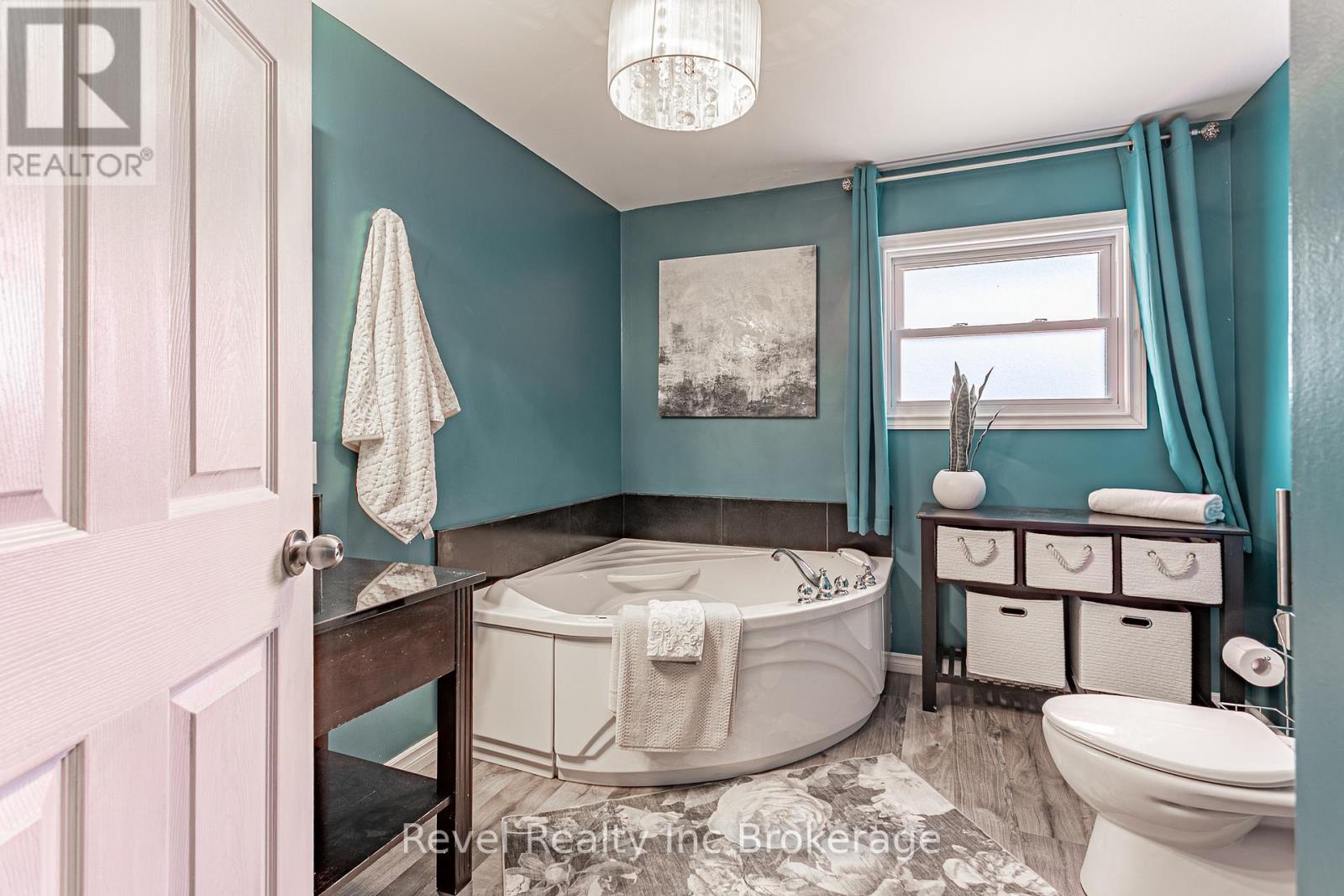 828 Warwick Street, Woodstock (Woodstock - North), Ontario  N4S 4R4 - Photo 20 - X13161956