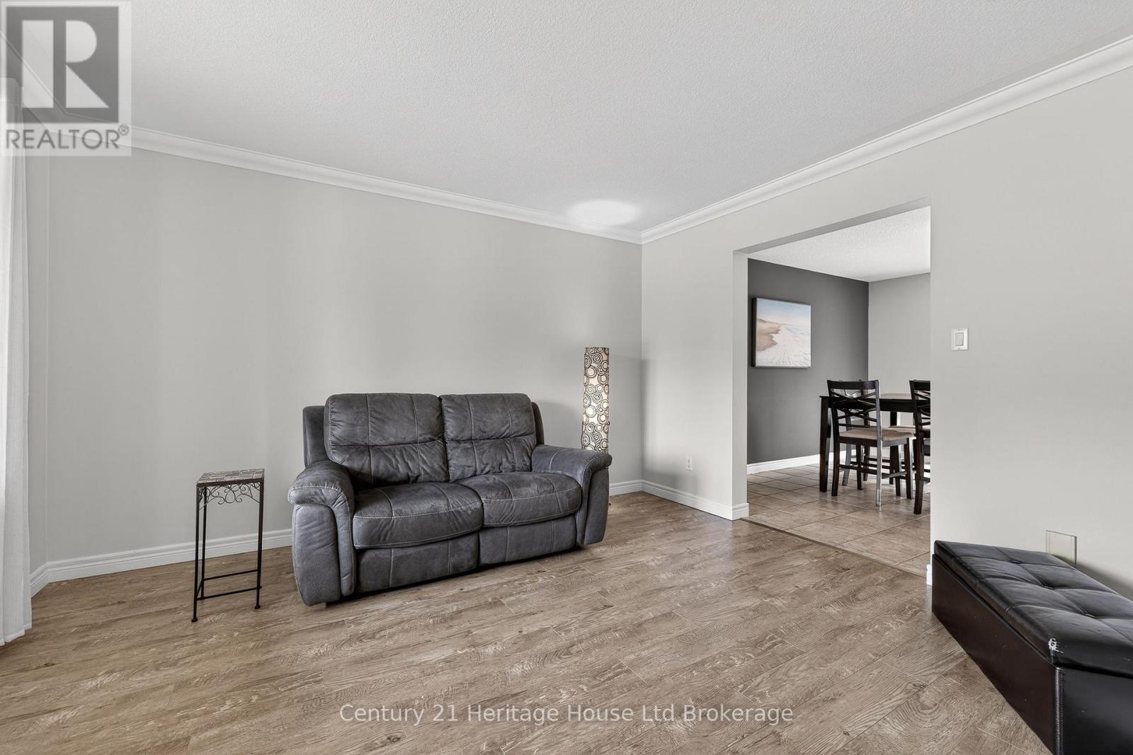 94 Mason Drive, Ingersoll (Ingersoll - South), Ontario  N5C 4A2 - Photo 8 - X13163620