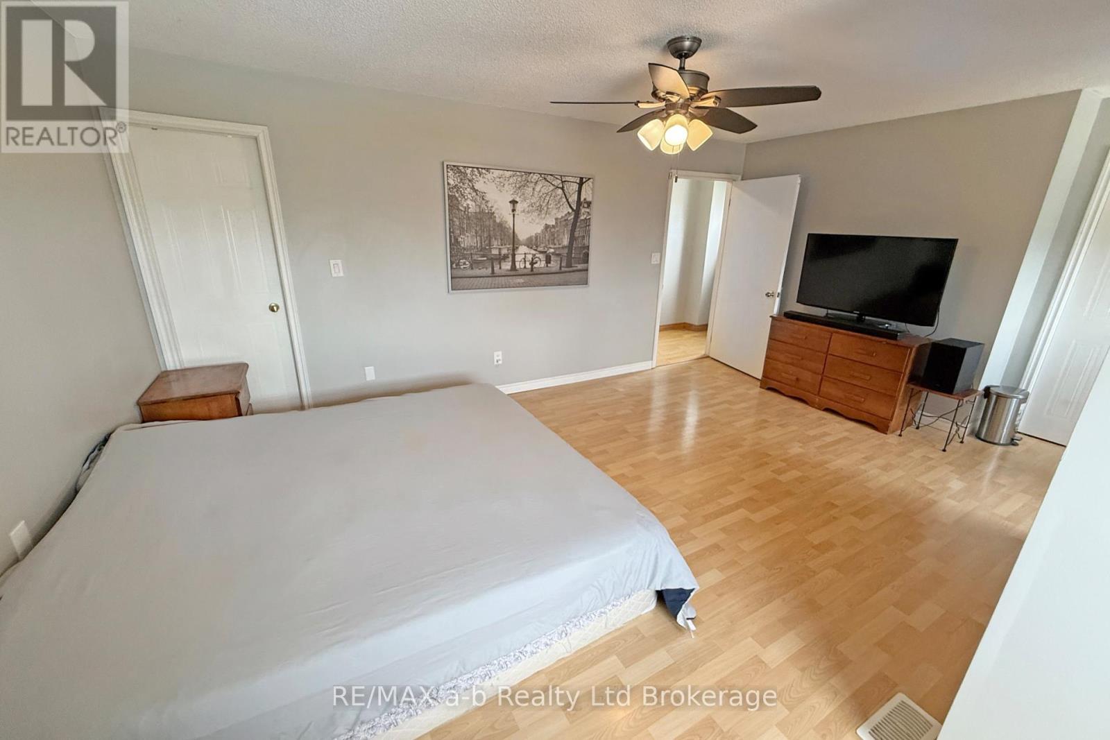 169 Diefenbaker Drive, Woodstock (Woodstock - North), Ontario  N4S 8V7 - Photo 25 - X13165448
