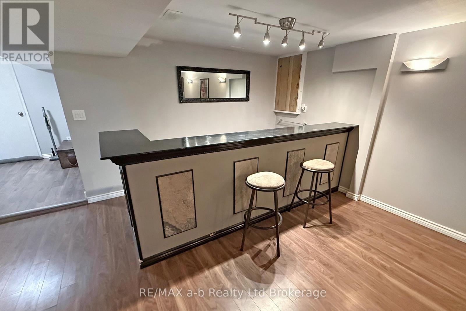 169 Diefenbaker Drive, Woodstock (Woodstock - North), Ontario  N4S 8V7 - Photo 31 - X13165448