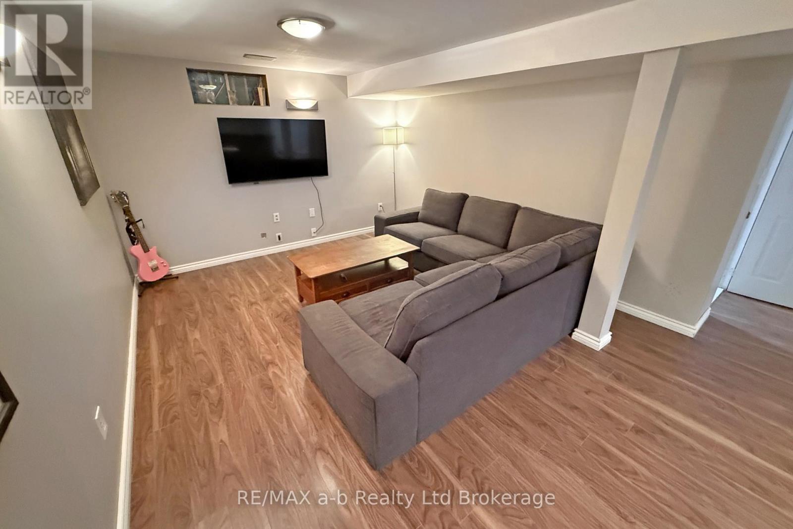 169 Diefenbaker Drive, Woodstock (Woodstock - North), Ontario  N4S 8V7 - Photo 34 - X13165448