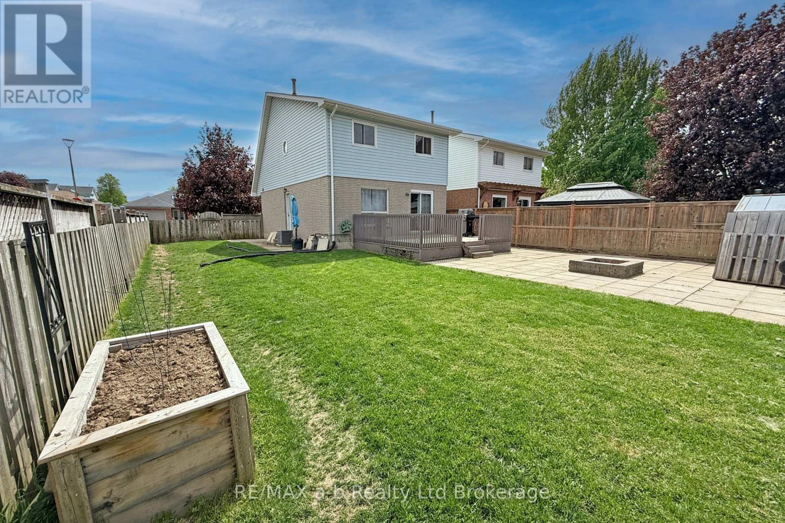 169 Diefenbaker Drive, Woodstock (Woodstock - North), Ontario  N4S 8V7 - Photo 44 - X13165448