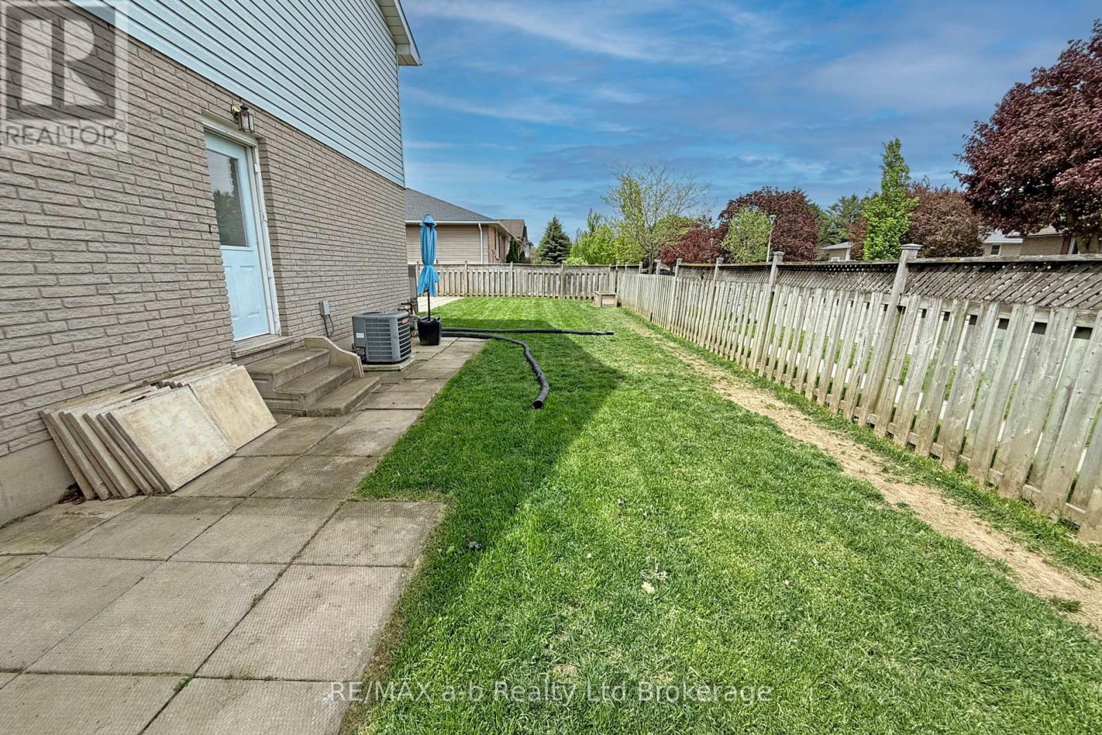 169 Diefenbaker Drive, Woodstock (Woodstock - North), Ontario  N4S 8V7 - Photo 45 - X13165448