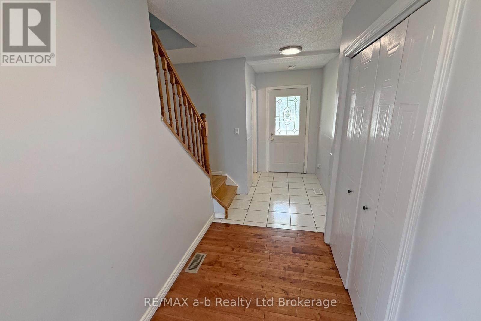 169 Diefenbaker Drive, Woodstock (Woodstock - North), Ontario  N4S 8V7 - Photo 9 - X13165448