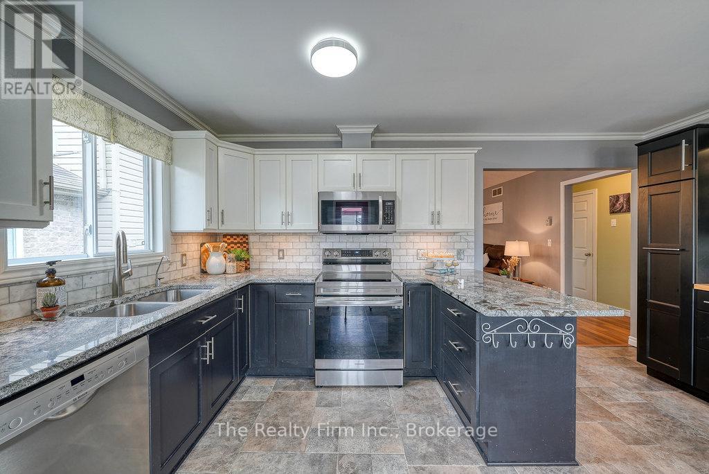 4 Kerr Crescent, Ingersoll (Ingersoll - North), Ontario  N5C 4H2 - Photo 14 - X13168376