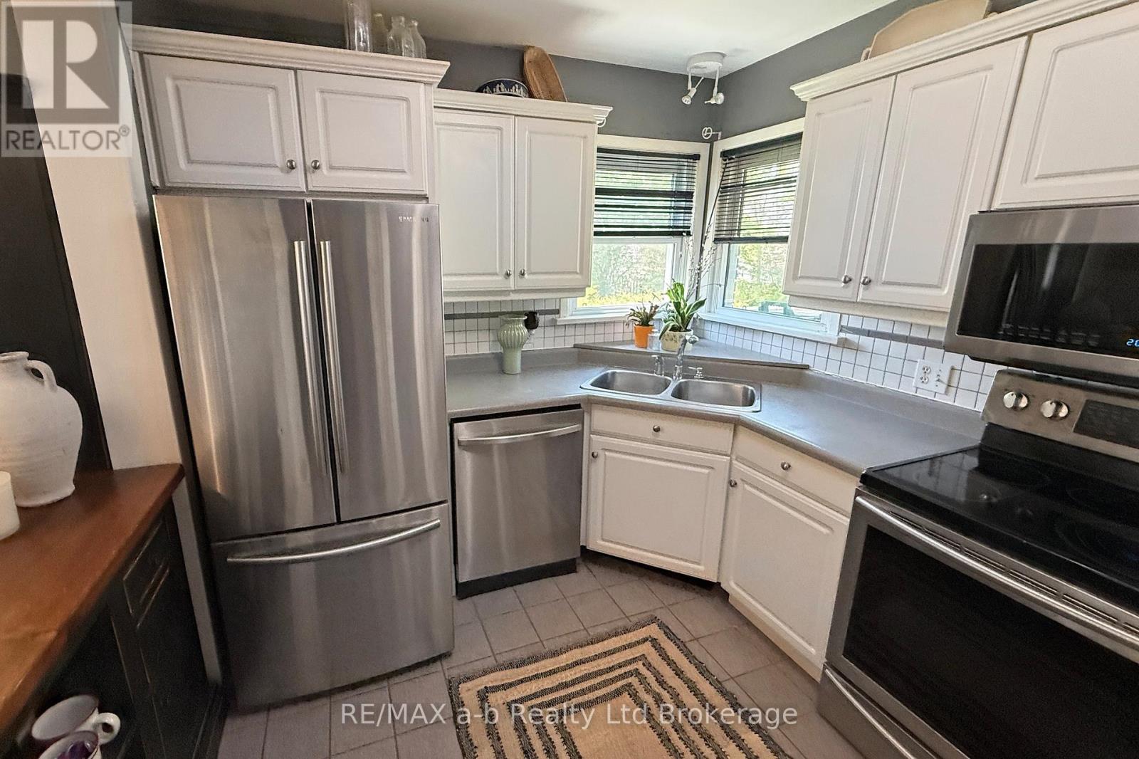 503 Admiral Street, Woodstock (Woodstock - North), Ontario  N4S 5B2 - Photo 14 - X13172790