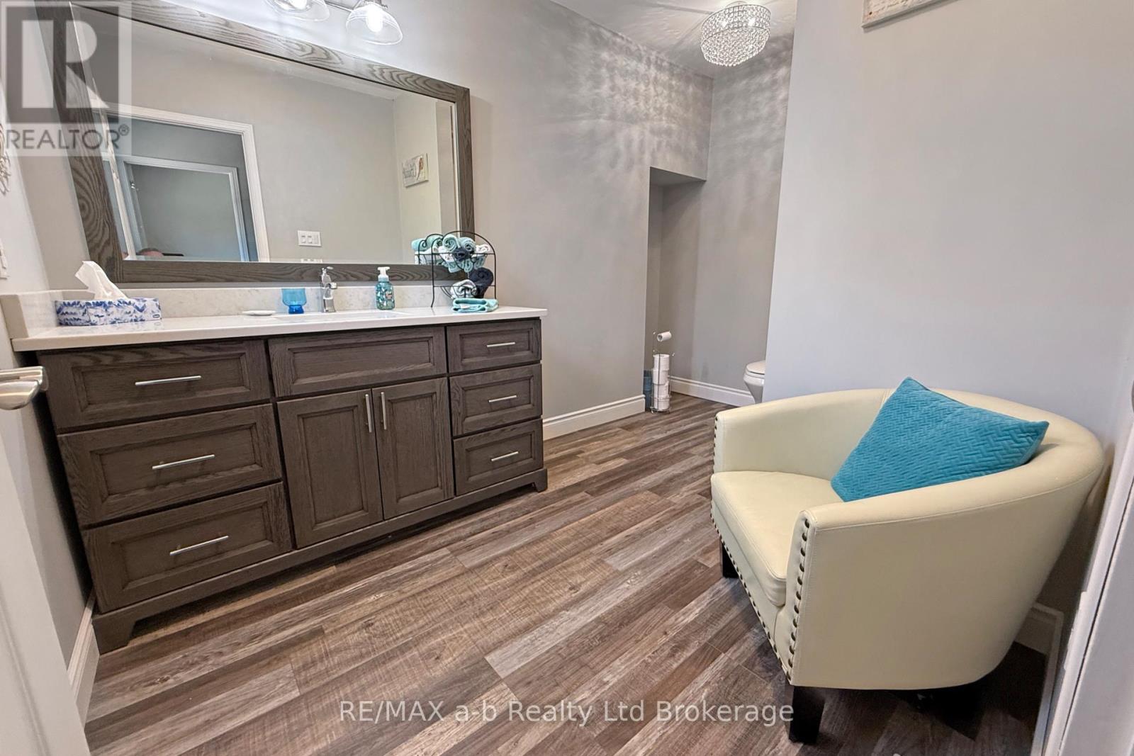 503 Admiral Street, Woodstock (Woodstock - North), Ontario  N4S 5B2 - Photo 23 - X13172790
