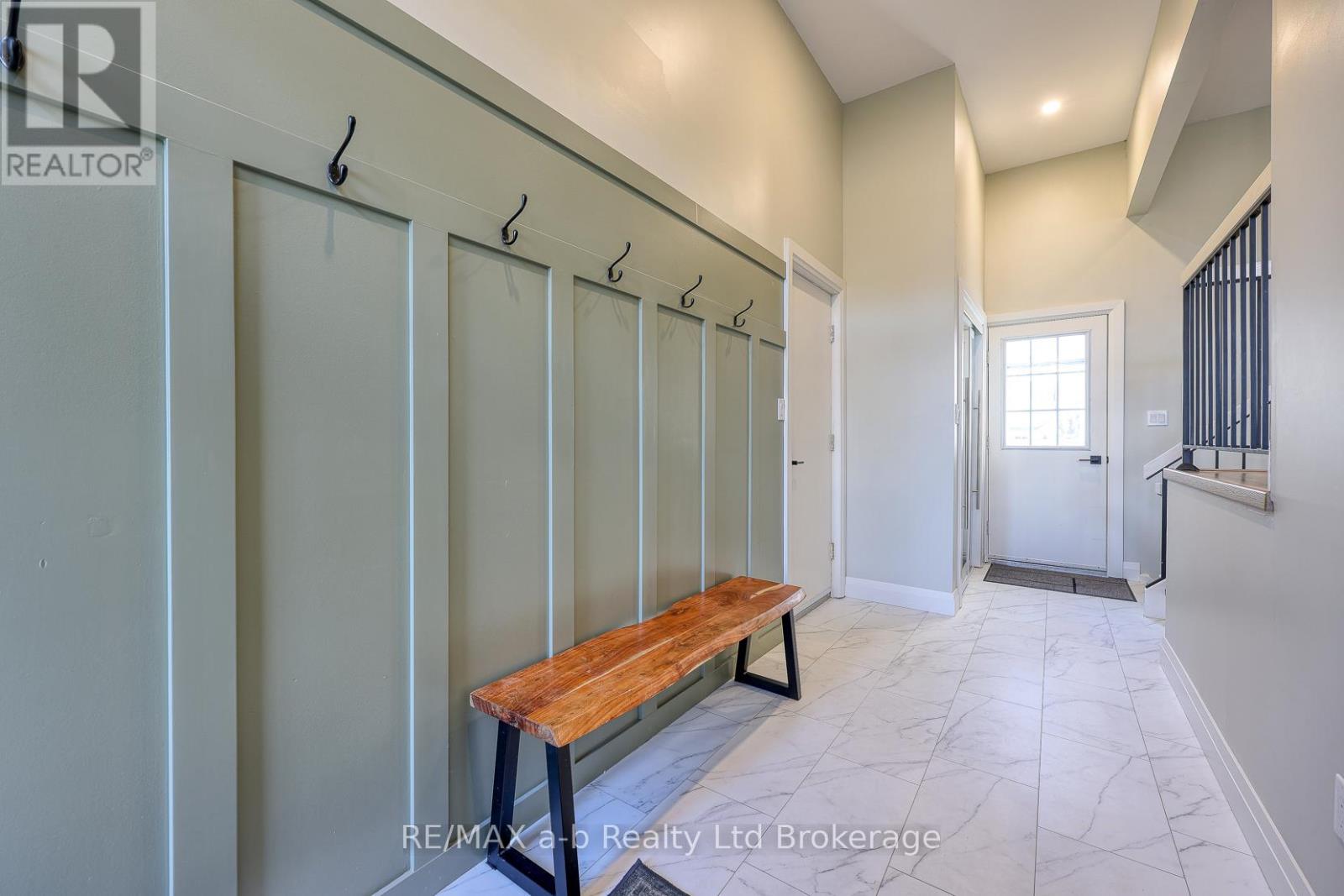 249 Arris Crescent, West Perth (Mitchell), Ontario  N0K 1N0 - Photo 2 - X13173976
