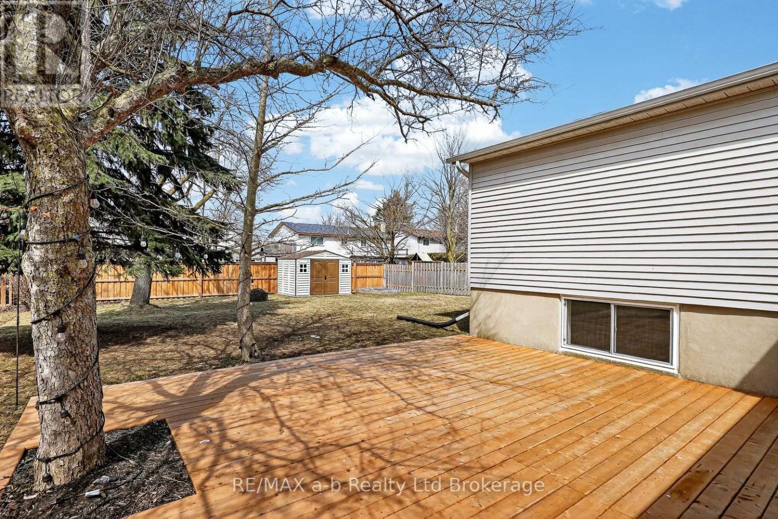 249 Arris Crescent, West Perth (Mitchell), Ontario  N0K 1N0 - Photo 37 - X13173976