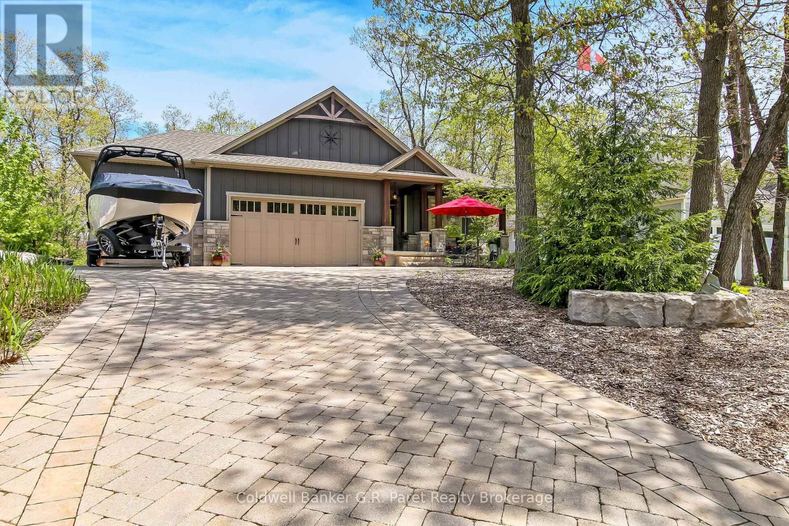 10151 Pinery Bluffs Road, Lambton Shores (Grand Bend), Ontario  N0M 1T0 - Photo 2 - X13174336