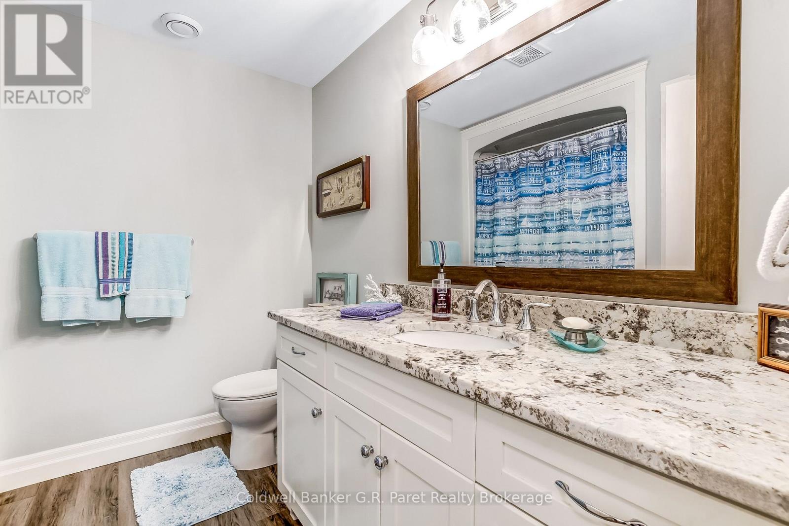 10151 Pinery Bluffs Road, Lambton Shores (Grand Bend), Ontario  N0M 1T0 - Photo 31 - X13174336