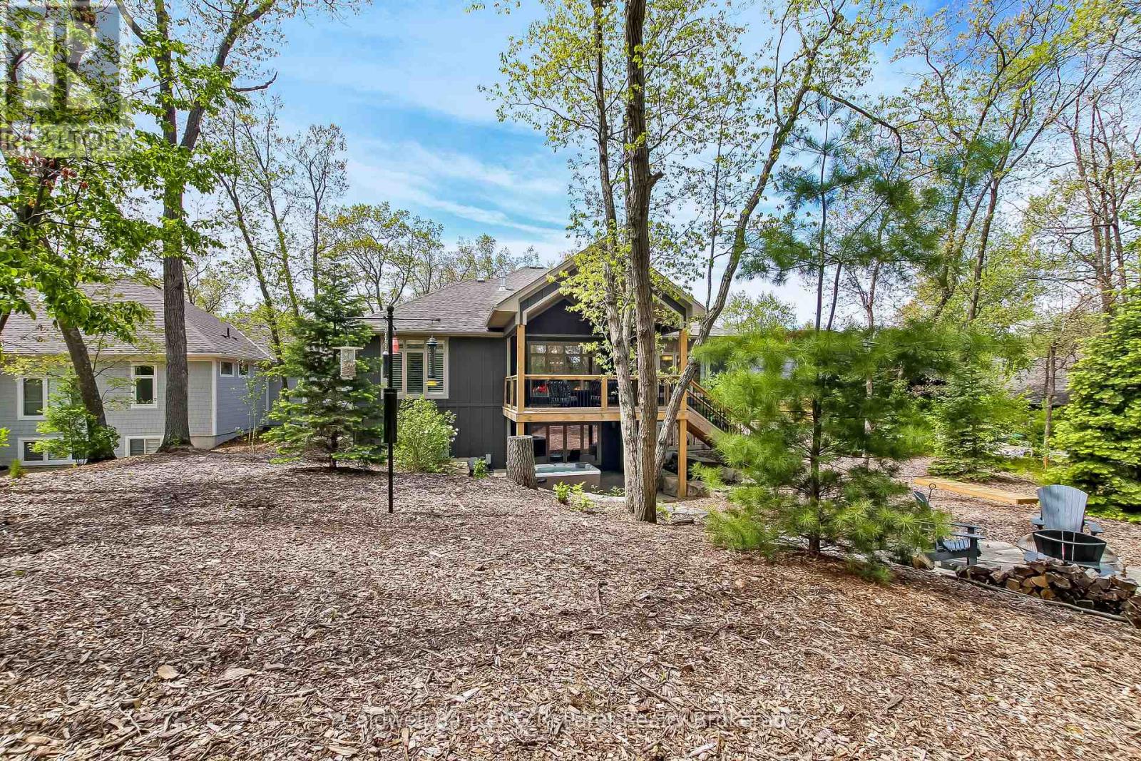 10151 Pinery Bluffs Road, Lambton Shores (Grand Bend), Ontario  N0M 1T0 - Photo 39 - X13174336