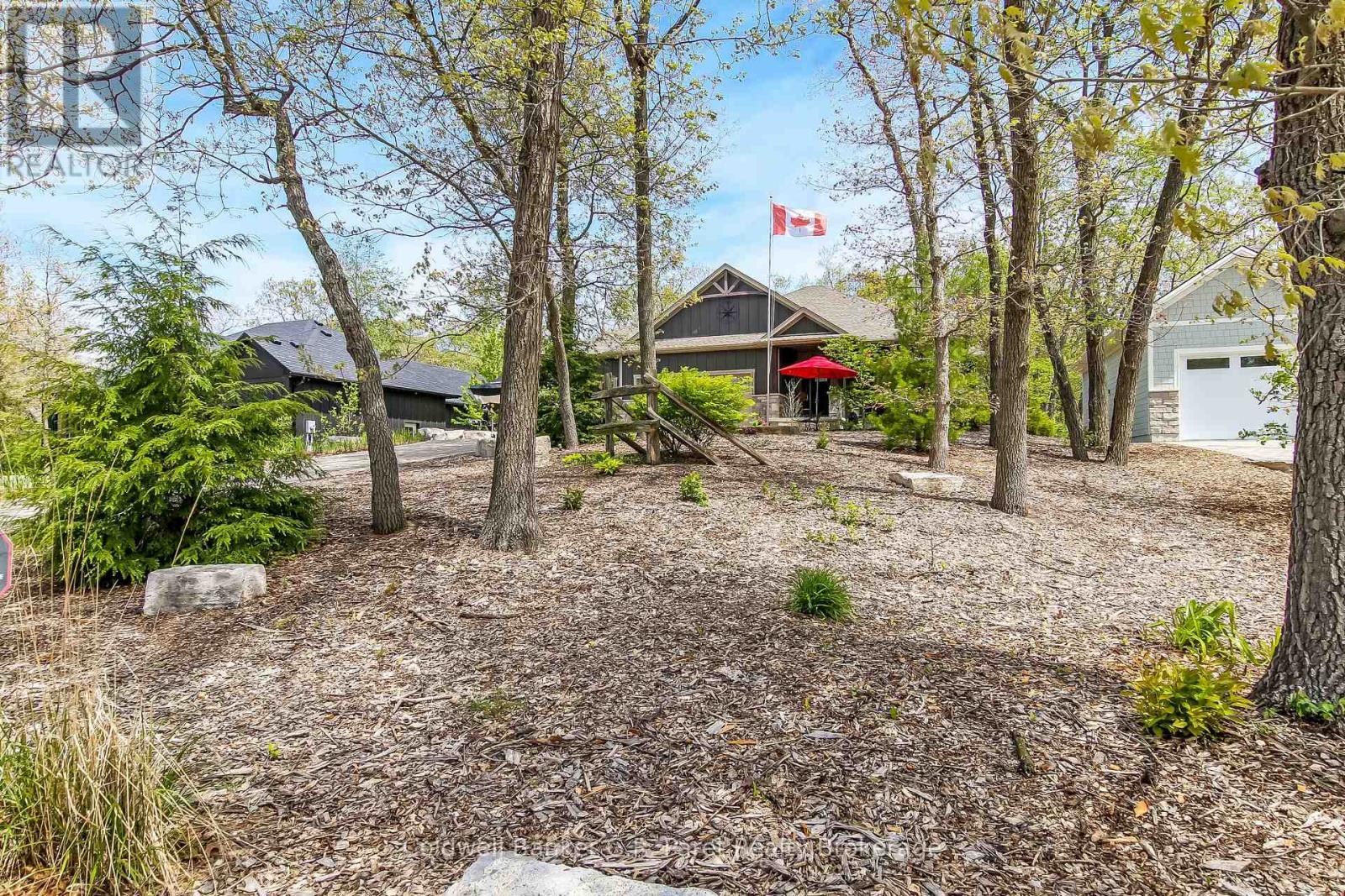 10151 Pinery Bluffs Road, Lambton Shores (Grand Bend), Ontario  N0M 1T0 - Photo 4 - X13174336