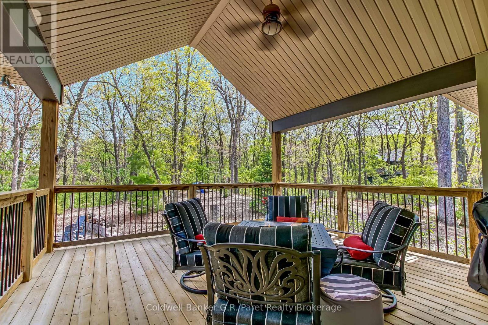 10151 Pinery Bluffs Road, Lambton Shores (Grand Bend), Ontario  N0M 1T0 - Photo 43 - X13174336