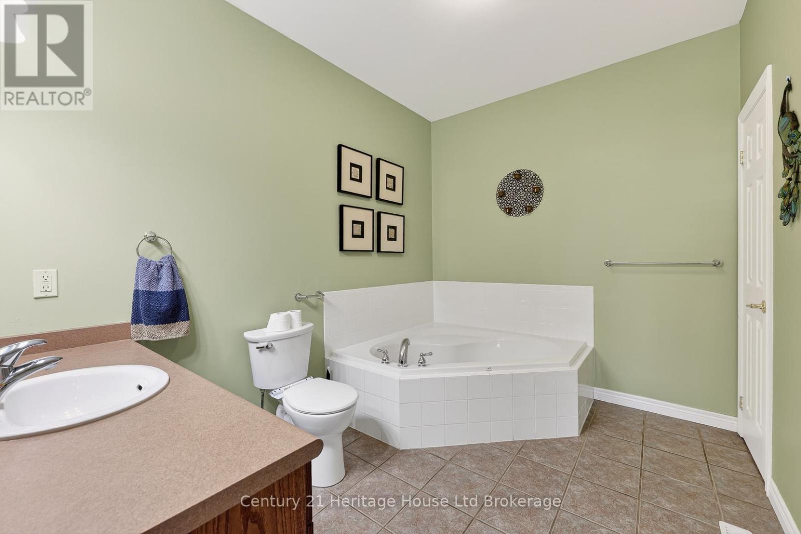13 - 450 Lakeview Drive, Woodstock (Woodstock - North), Ontario  N4T 1V6 - Photo 18 - X13175588