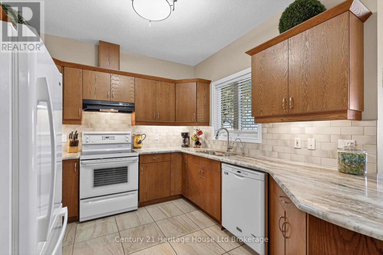 13 - 450 Lakeview Drive, Woodstock (Woodstock - North), Ontario  N4T 1V6 - Photo 7 - X13175588