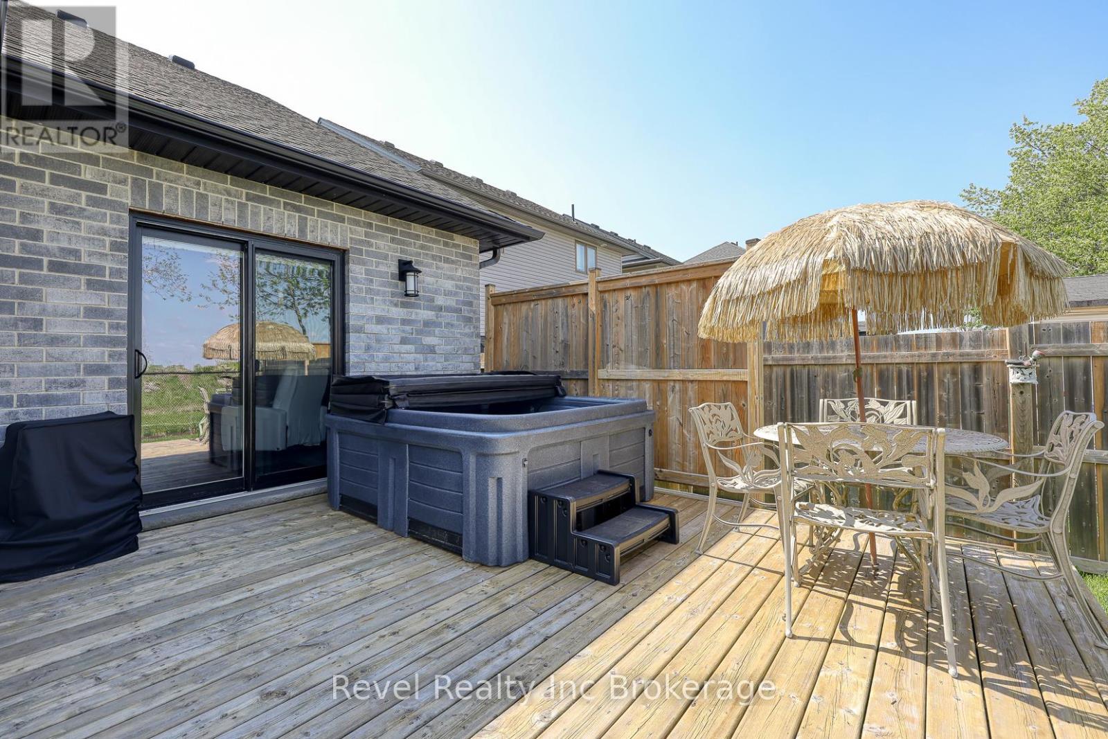 1072 Alberni Road, Woodstock (Woodstock - North), Ontario  N4T 0C3 - Photo 28 - X13176078