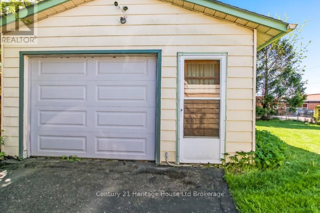 348 Parkinson Road, Woodstock (Woodstock - South), Ontario  N4S 2N6 - Photo 18 - X13176900
