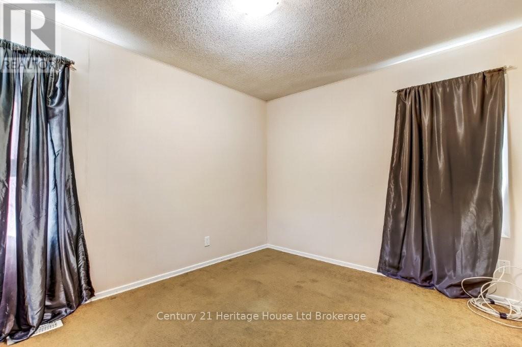 348 Parkinson Road, Woodstock (Woodstock - South), Ontario  N4S 2N6 - Photo 7 - X13176900