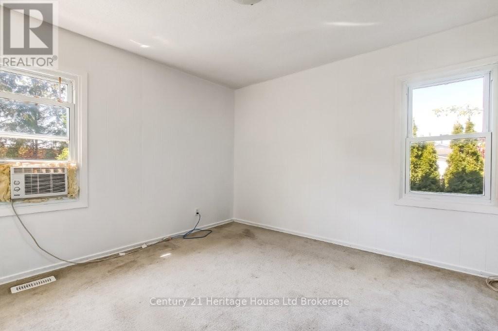 348 Parkinson Road, Woodstock (Woodstock - South), Ontario  N4S 2N6 - Photo 9 - X13176900