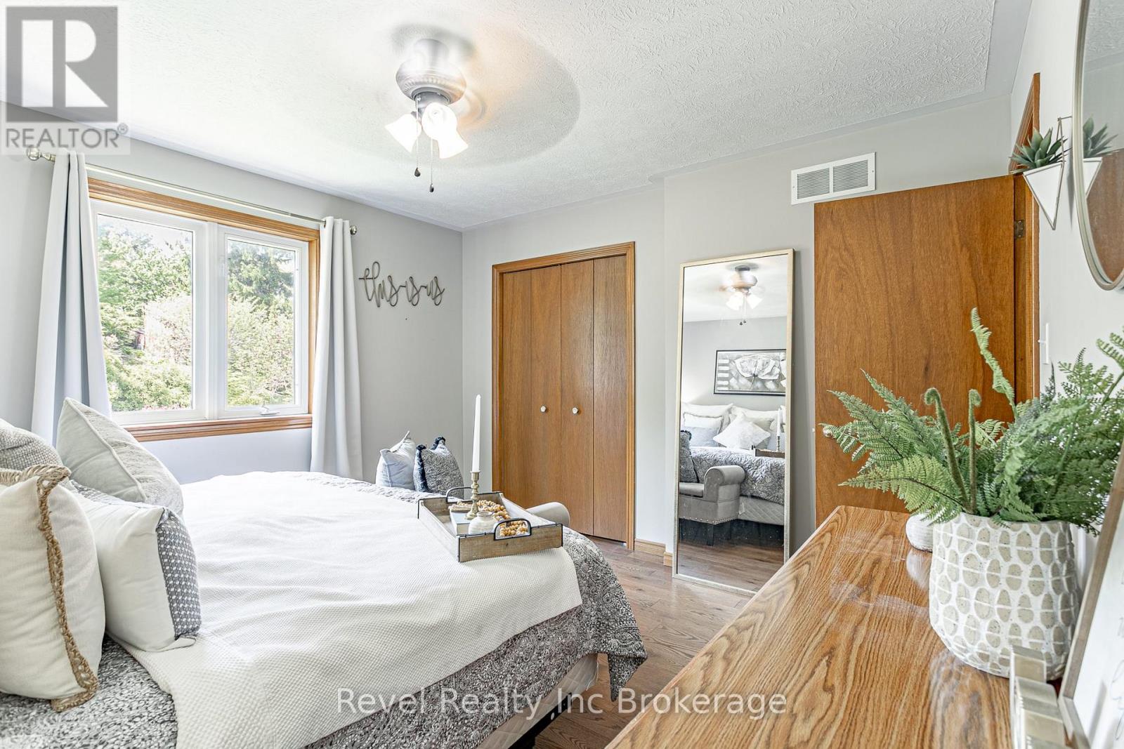 122 Hemlock Road, Ingersoll (Ingersoll - South), Ontario  N5C 3Z6 - Photo 10 - X13183120